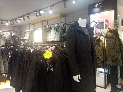 京东潮流衣服店铺男生，时尚新品尽在其中